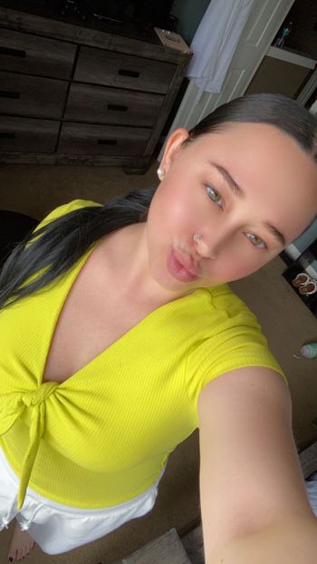 tayyy.babii2 OnlyFans - Free Trial - Photos - Socials FansMetrics