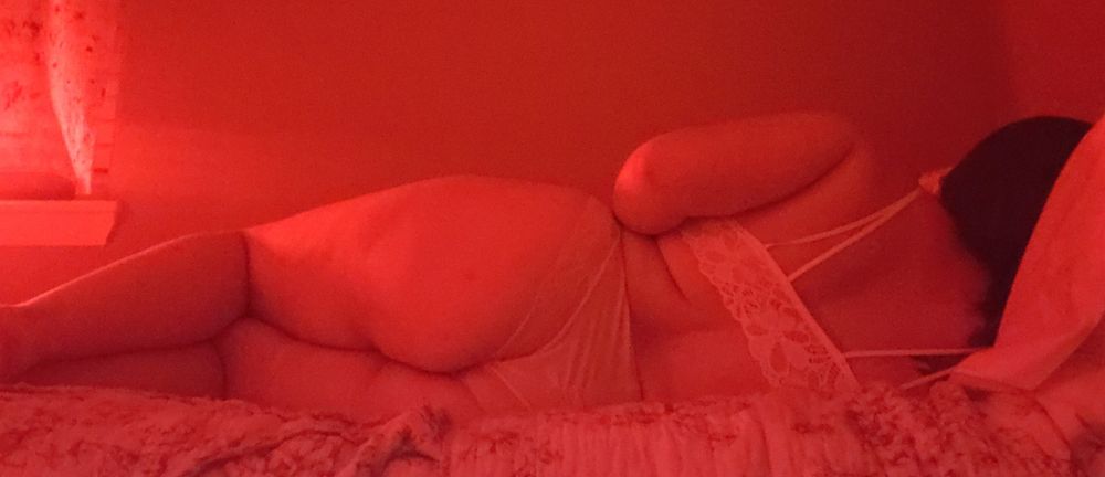 mysexylittlesub OnlyFans profile picture