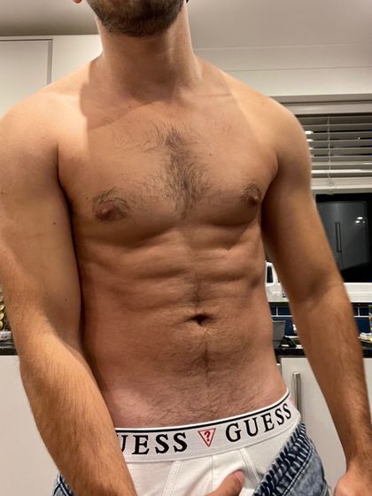leowhyat OnlyFans picture