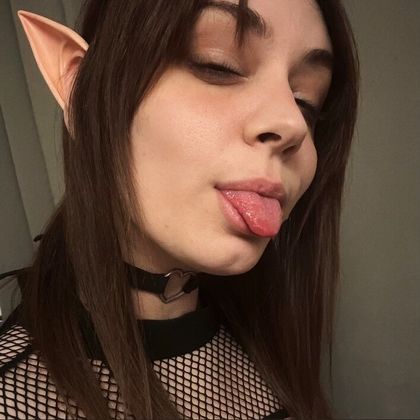 urlilybee OnlyFans picture