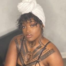 onlygoddesxgolden OnlyFans picture