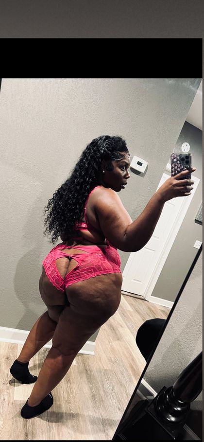 chocolatehuniii OnlyFans picture