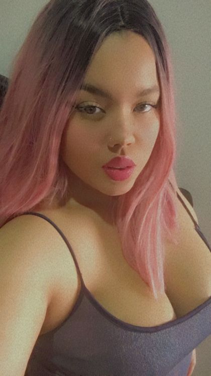 leonaluna23 OnlyFans picture
