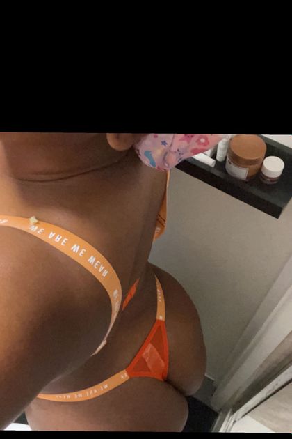 pinaoli8 OnlyFans picture