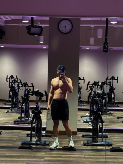 avgasianguy OnlyFans picture