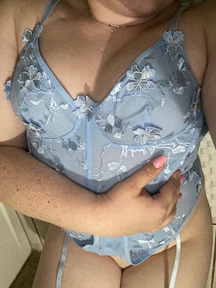 therealanya22 OnlyFans picture