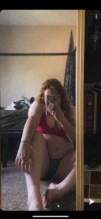 bruisedknees OnlyFans picture