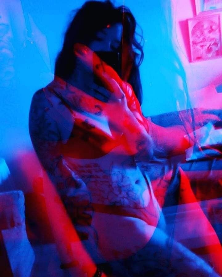 violetinside OnlyFans profile picture