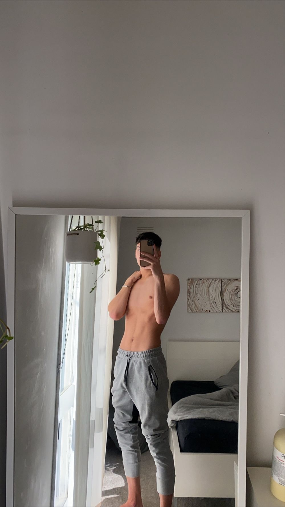 twothousand OnlyFans profile picture