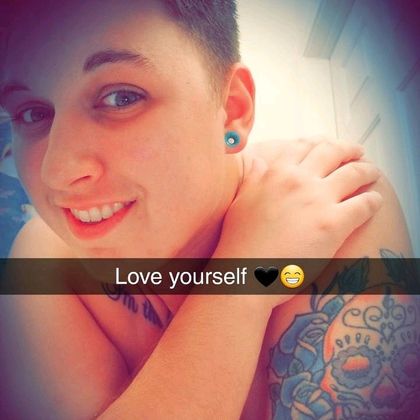 u213840218 OnlyFans picture