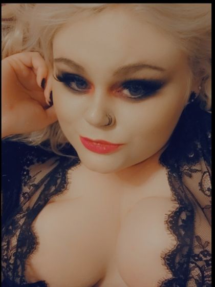 ellemurrie OnlyFans picture