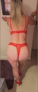 yoursexyhotwife OnlyFans picture