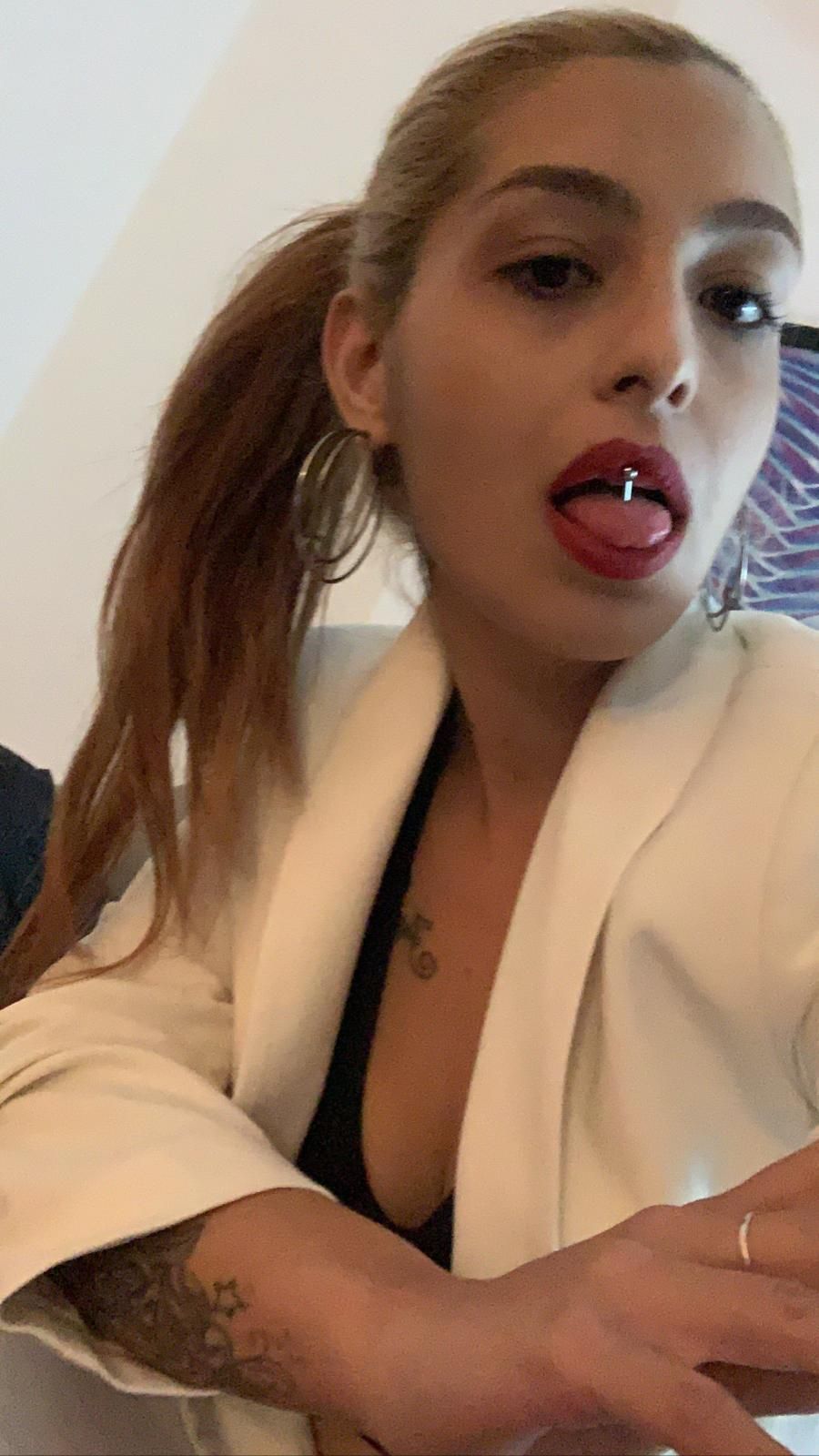 iuliagiulia OnlyFans profile picture