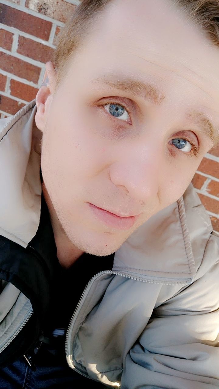 h3lpingh4ndfree OnlyFans profile picture