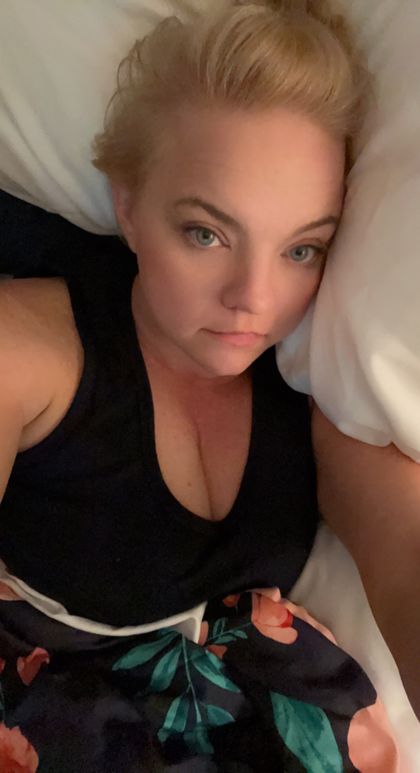 ruegirl4040 OnlyFans picture
