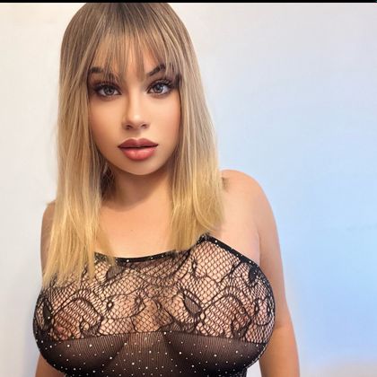margot_b OnlyFans picture