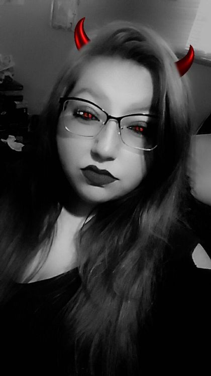 red_witch_13 OnlyFans picture