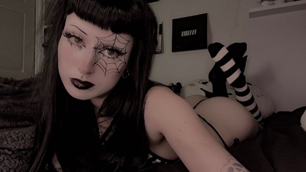 grung3d0ll OnlyFans profile picture