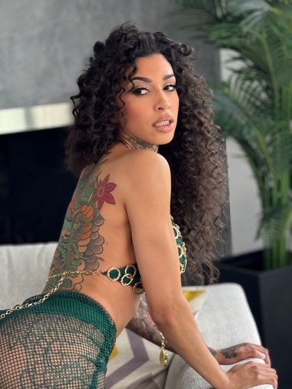 ravynalexa OnlyFans picture