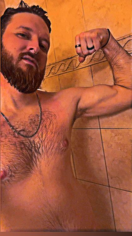 marriedlumberjack OnlyFans picture