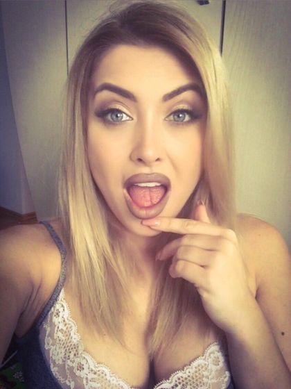 eyescrystal18 OnlyFans picture