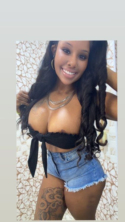 minnieexclusive20 OnlyFans picture