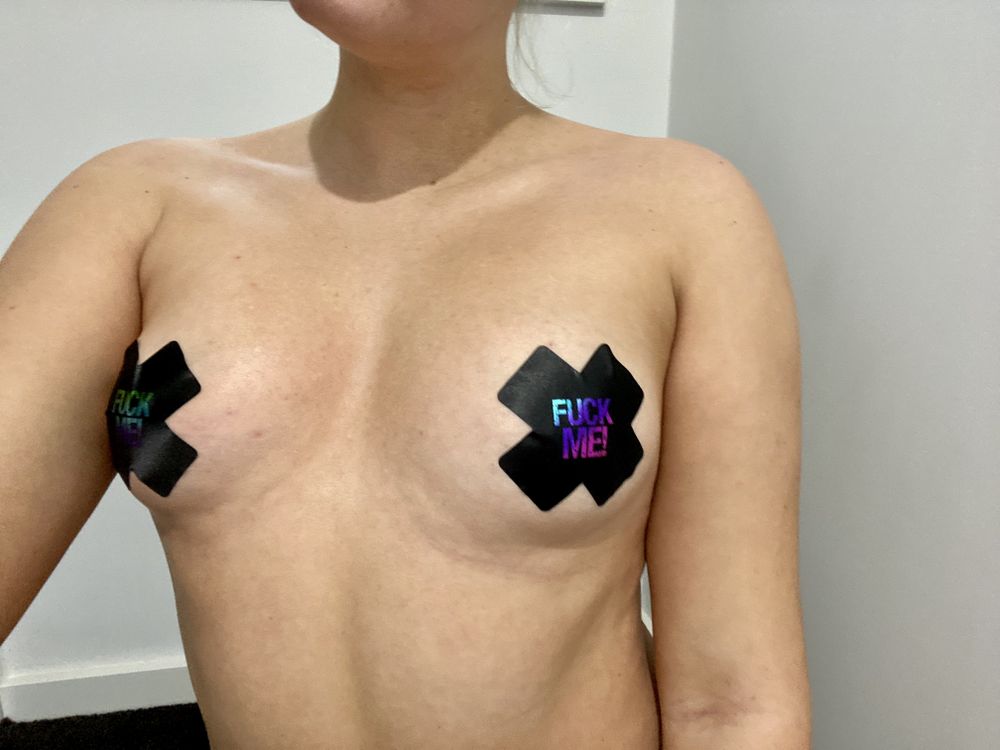 lulugetsnaked OnlyFans profile picture