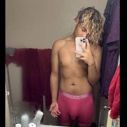 essentiajay OnlyFans picture