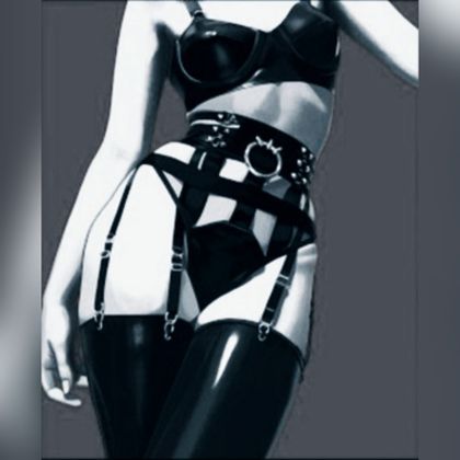 mistresslarra OnlyFans picture
