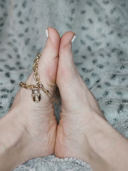 rachellesprettypaws OnlyFans picture