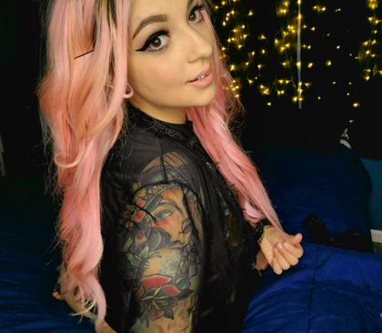 pinkpeepxo OnlyFans picture