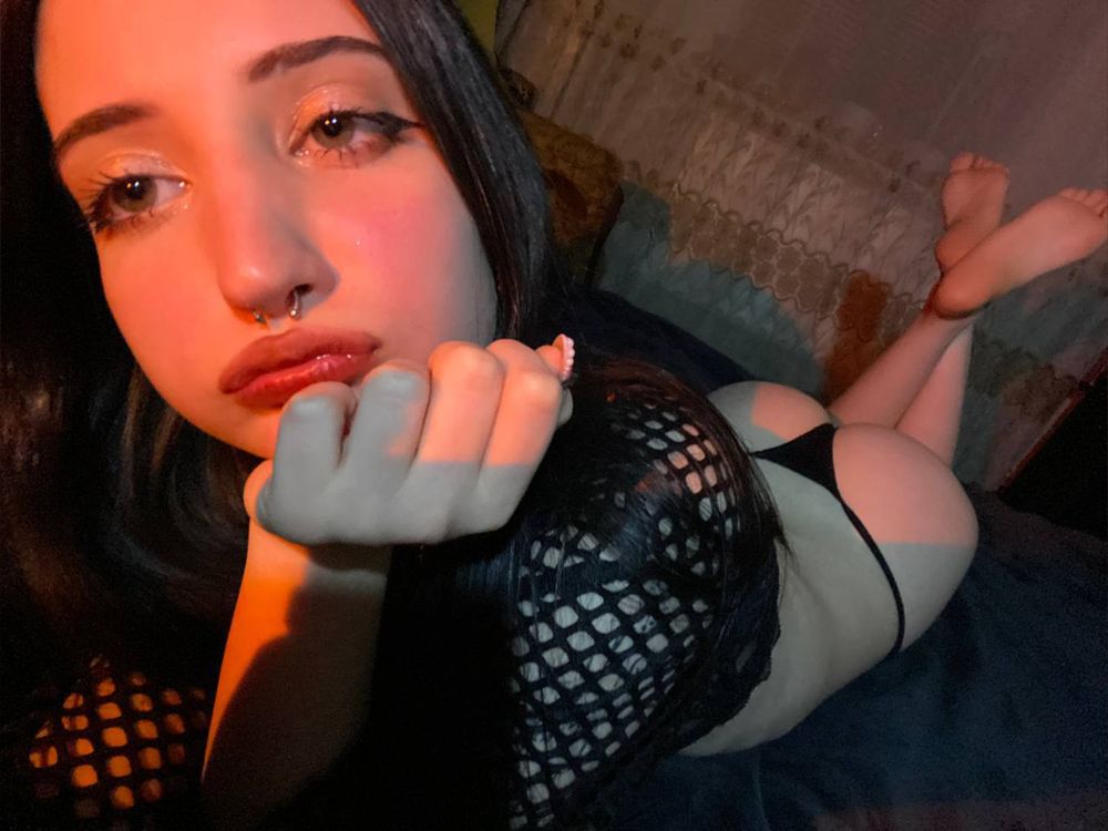 ellynox OnlyFans profile picture