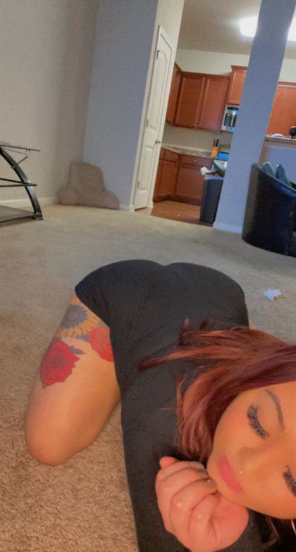 nopanties02 OnlyFans picture