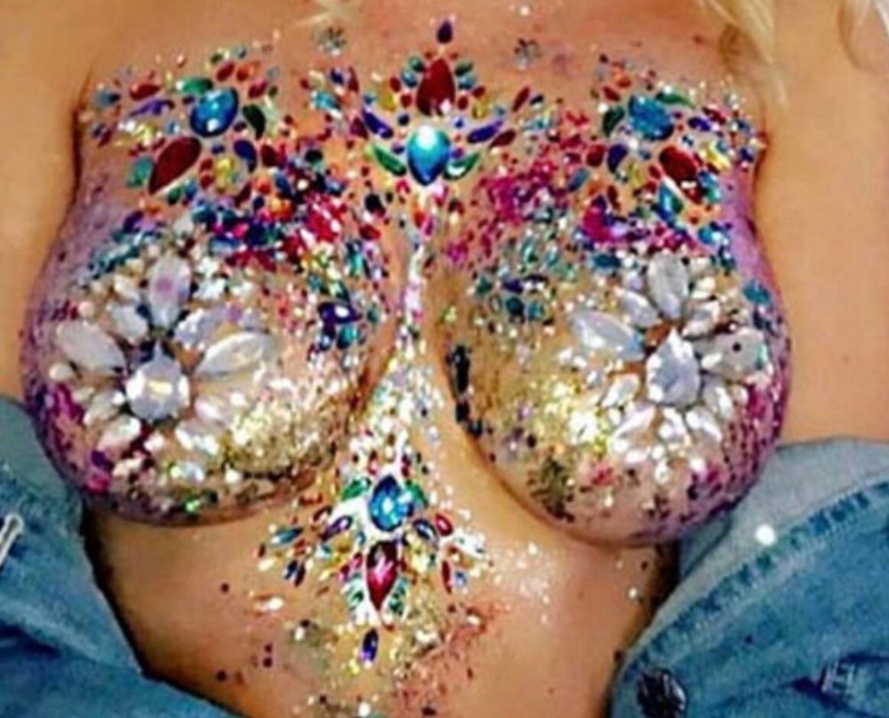 hippieenikkii OnlyFans profile picture
