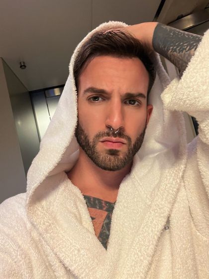 reuvenwolf OnlyFans picture