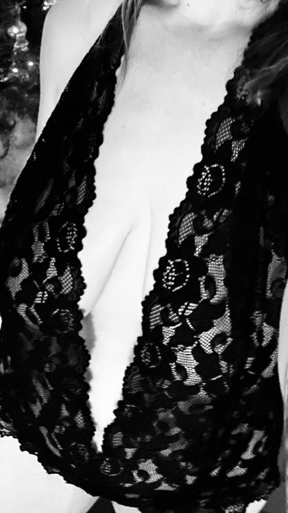 sultrysirenx OnlyFans picture