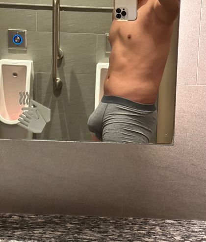nijjninja OnlyFans picture