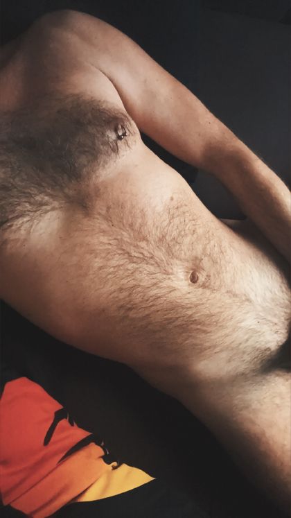 leo2be OnlyFans picture