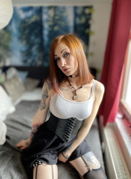 alsuna OnlyFans picture