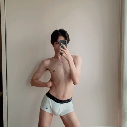 skinnyaoffy OnlyFans picture