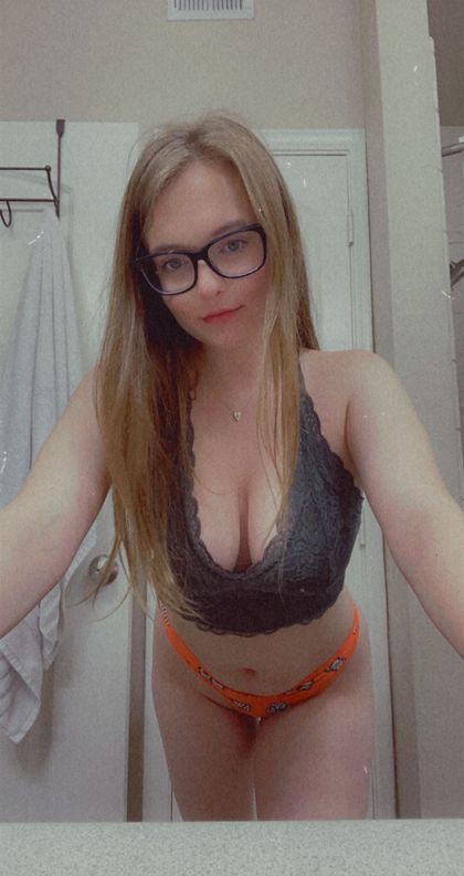 nicole._.moore OnlyFans picture