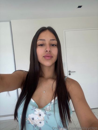 emilyyclips OnlyFans picture