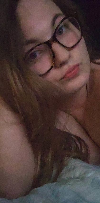 hotwifelif3 OnlyFans picture