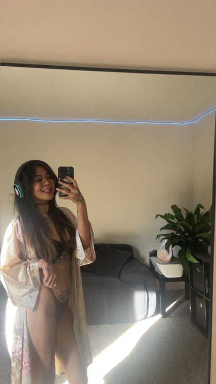 tastyoni OnlyFans picture