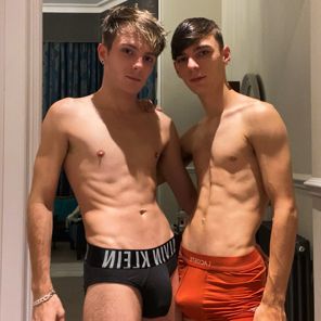Male Best OnlyFans Accounts, near Hela, SC, China, paid, sorted by ...