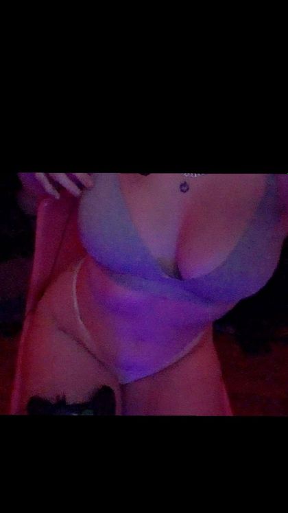 jules1918 OnlyFans picture
