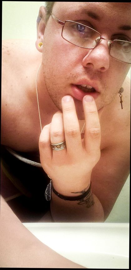 reybs0513 OnlyFans picture