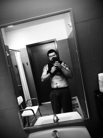 theryanlow OnlyFans picture