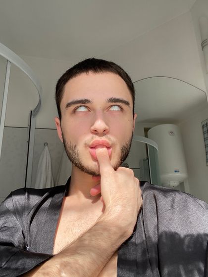 maximow OnlyFans picture