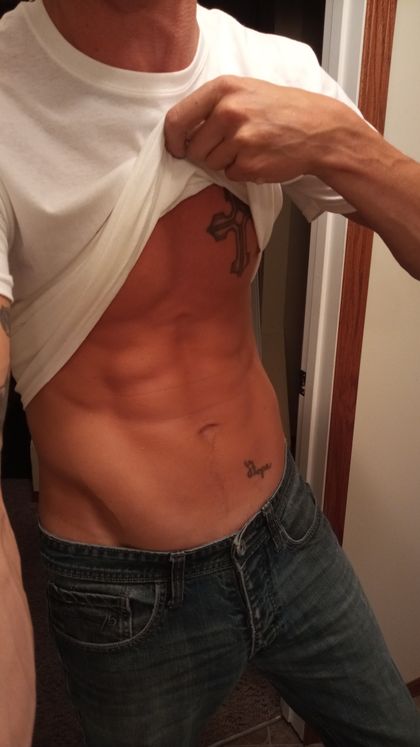 tallhandsomeandhung OnlyFans picture